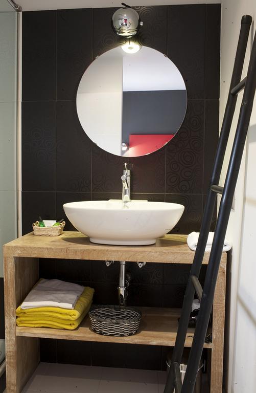Hostal Totsompops Colera Luaran gambar